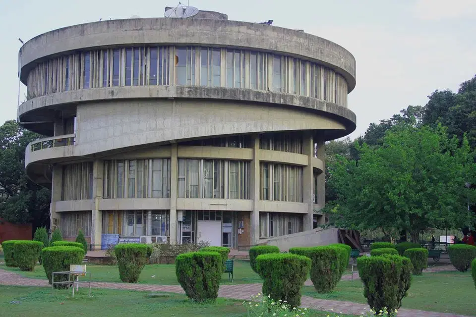 Panjab University Chandigarh Academic photo 6